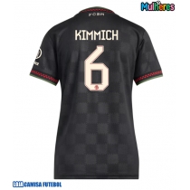 Camisa de Futebol Bayern Munich Joshua Kimmich #6 Equipamento Alternativo Mulheres 2025-26 Manga Curta